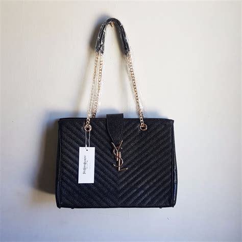 cartera ysl negra|cartera de santo laurent.